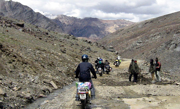 Delhi Manali Leh Srinagar bike trip